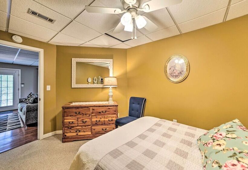 Cadiz Abode W/ Decks, Fire Pit, & Lake Access