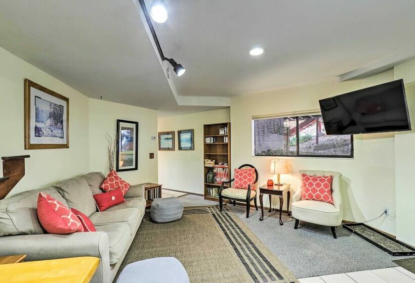 Cottonwood Heights Home W/ Deck!