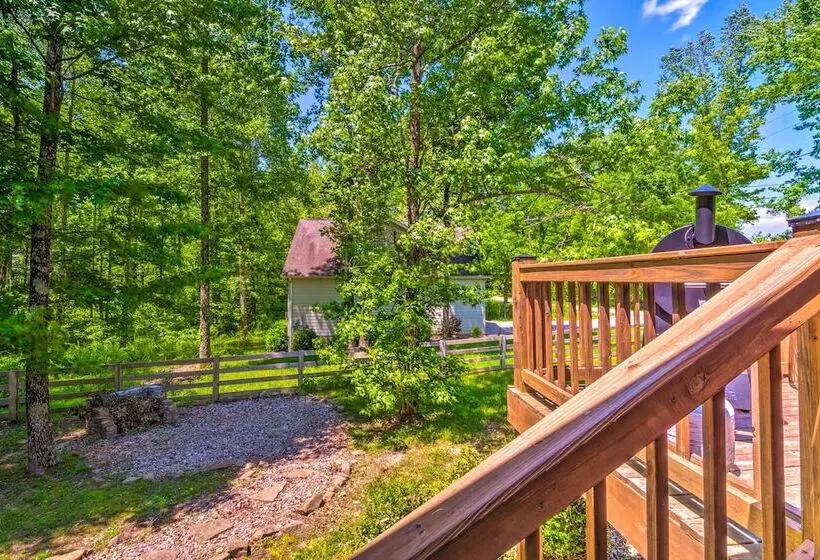 Country Cottage < 3 Mi To Dale Hollow Lake!