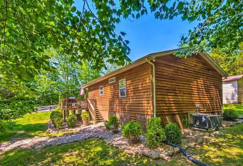 Country Cottage < 3 Mi To Dale Hollow Lake!