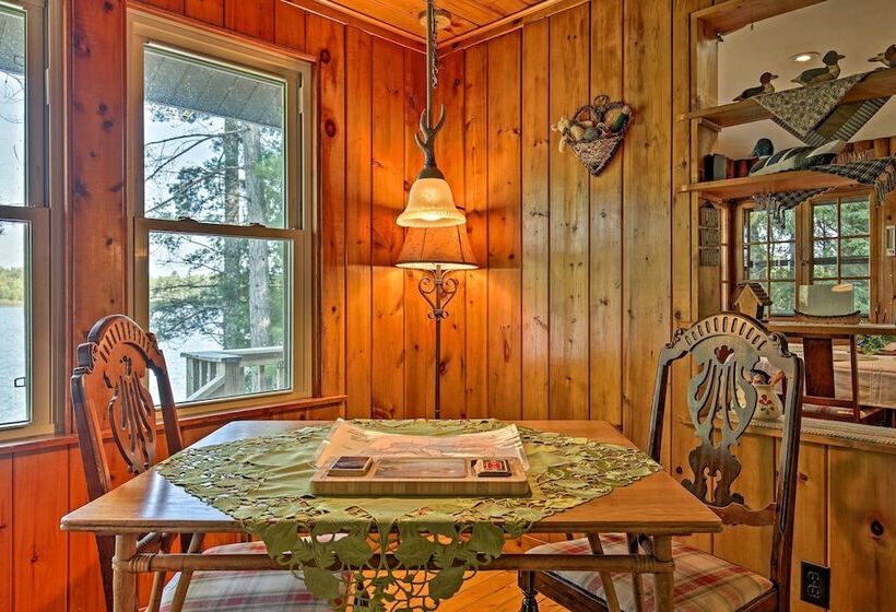 Cozy Lakefront Cabin W/ Indoor Gas Fireplace!