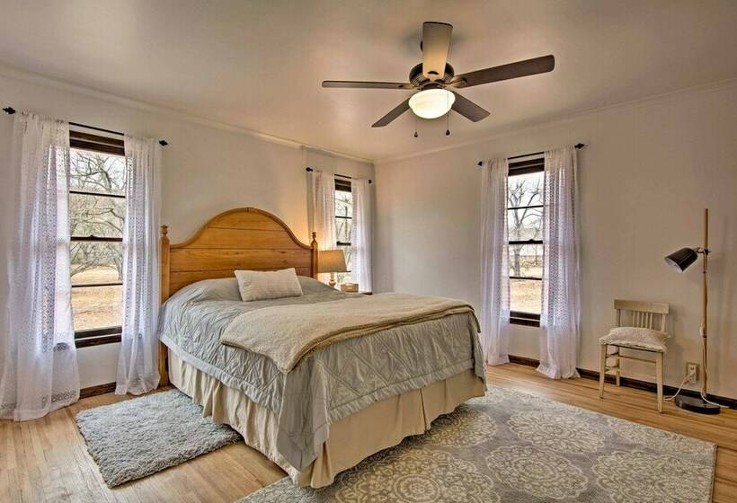 Cozy Sand Springs Homemins To Keystone+tulsa