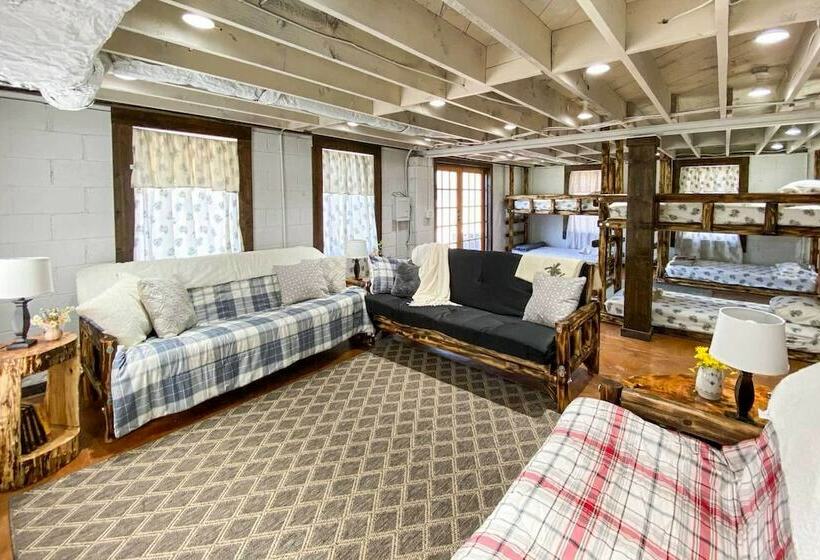 Cozy Sand Springs Homemins To Keystone+tulsa