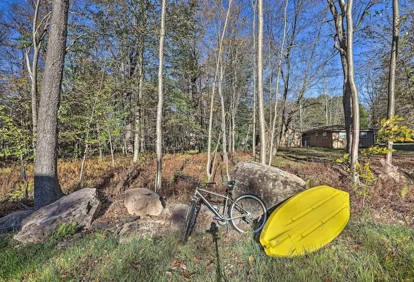 Family Friendly Arrowhead Lake Home W/ Kayak!