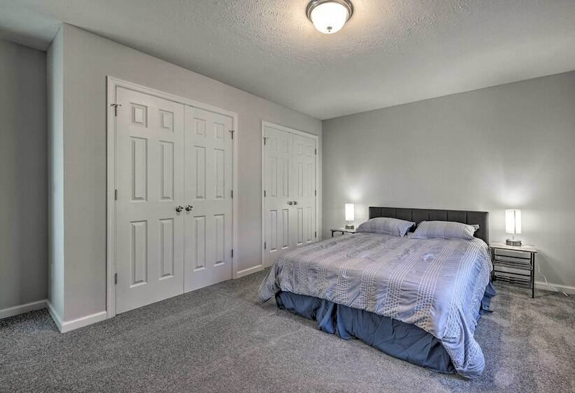 Family Friendly Arrowhead Lake Home W/ Kayak!