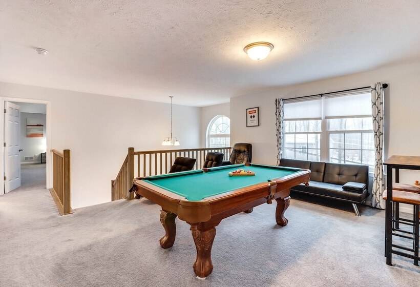 Family Friendly Arrowhead Lake Home W/ Kayak!