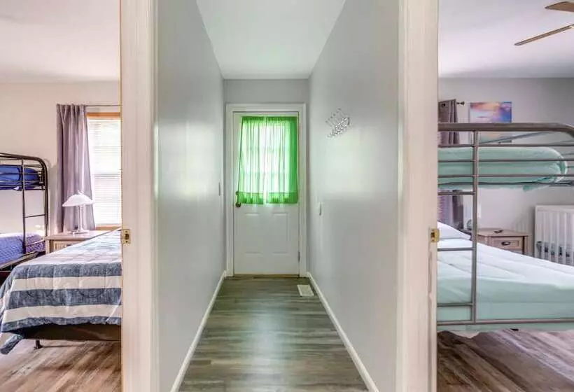 Family Friendly Hideaway Near Presque Isle!