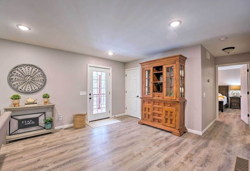 Hilltop Home Inside Of Apple Valley!