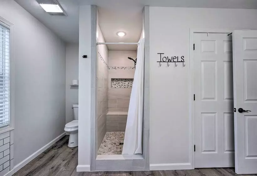 Hilltop Home Inside Of Apple Valley!