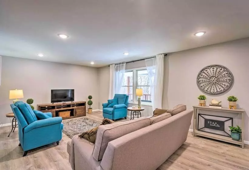 Hilltop Home Inside Of Apple Valley!