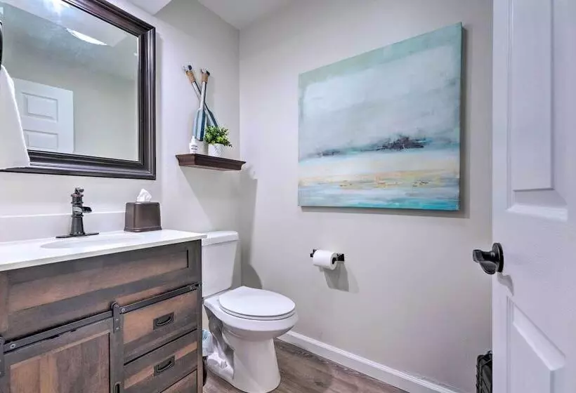 Hilltop Home Inside Of Apple Valley!