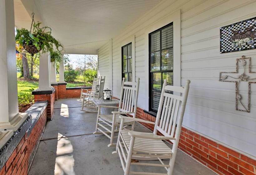 Historic Huntington Home W/ Pond & Flower Gardens!