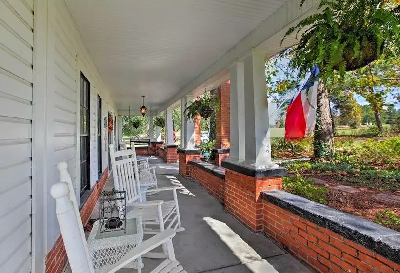 Historic Huntington Home W/ Pond & Flower Gardens!