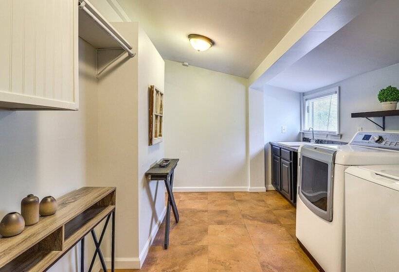 House In The Woods In Ooltewah W/ Fire Pit!