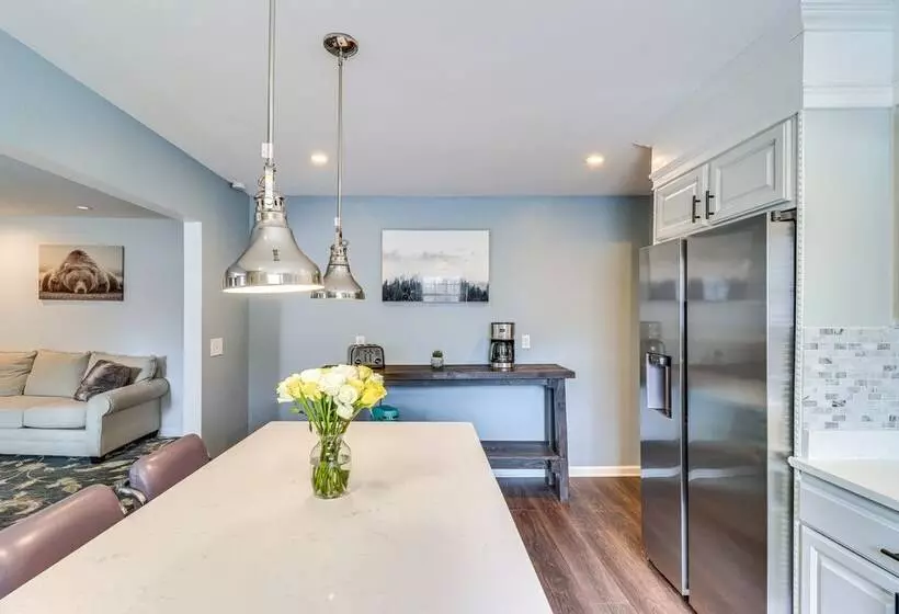 House In The Woods  In Ooltewah W/ Fire Pit!