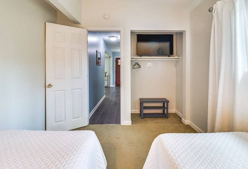 House In The Woods In Ooltewah W/ Fire Pit!