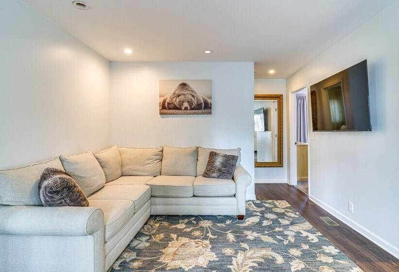 House In The Woods In Ooltewah W/ Fire Pit!