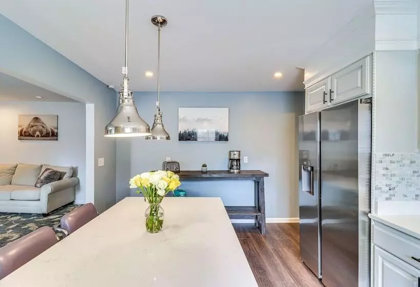 House In The Woods  In Ooltewah W/ Fire Pit!