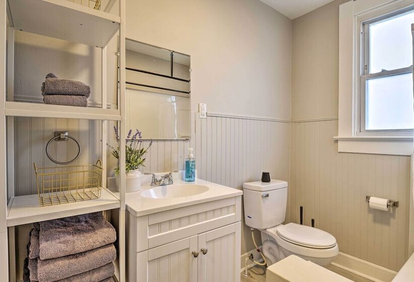 Indianapolis Home ~ 1 Mi To Fountain Square