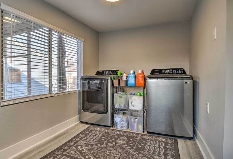 Indianapolis Home ~ 1 Mi To Fountain Square