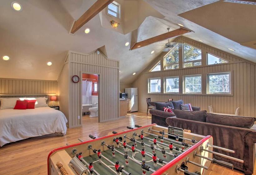 Lakefront Home W/ Boat Dock In Coeur D Alene Area!