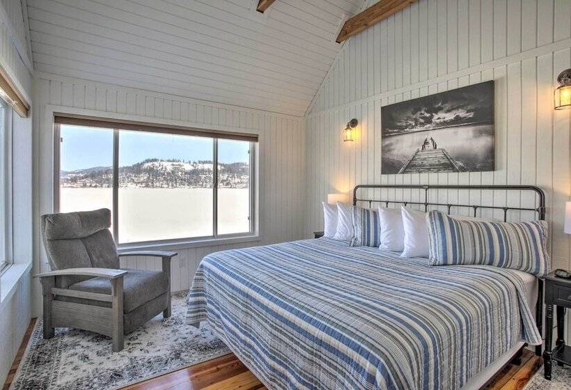 Lakefront Home W/ Boat Dock In Coeur D Alene Area!