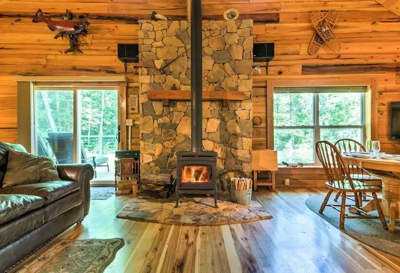 Lyndhurst Cabin On Farm W/ Pond & Stocked Stream!