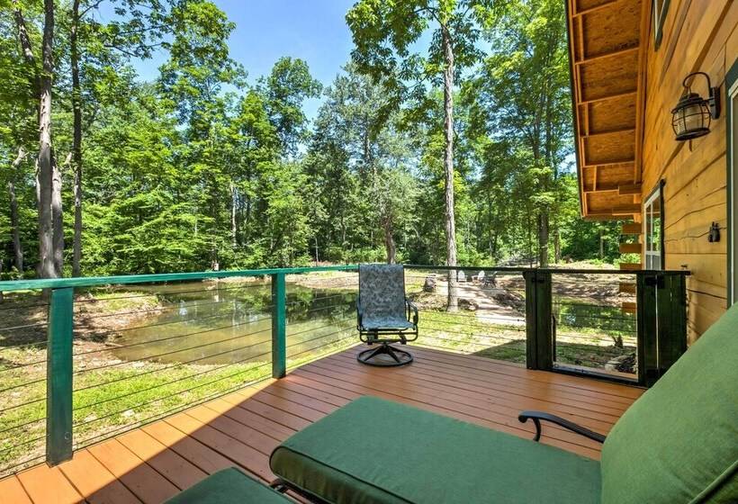 Lyndhurst Cabin On Farm W/ Pond & Stocked Stream!