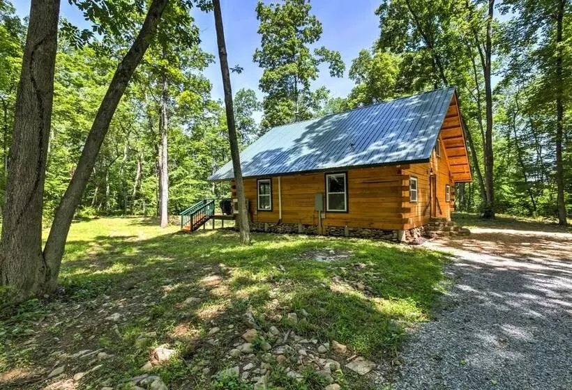 Lyndhurst Cabin On Farm W/ Pond & Stocked Stream!