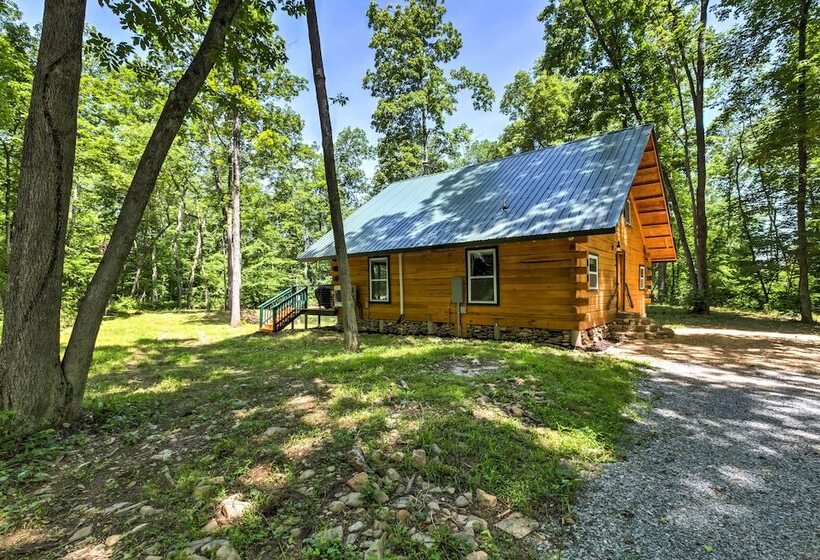 Lyndhurst Cabin On Farm W/ Pond & Stocked Stream!