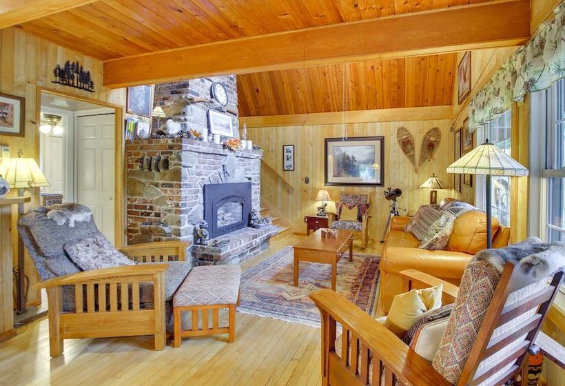 Owls Nest Cozy Cabin W/ Hot Tub & Fireplace!