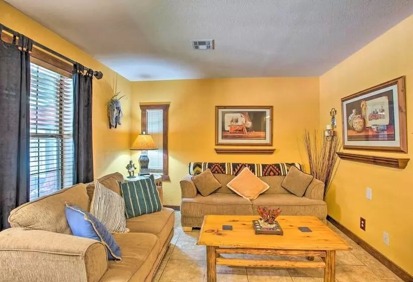 Pet Friendly Kingston Home W/ Boat Ramp Access!