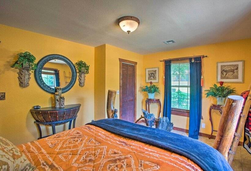 Pet Friendly Kingston Home W/ Boat Ramp Access!