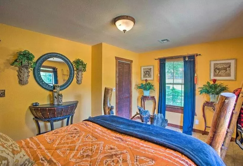 Pet Friendly Kingston Home W/ Boat Ramp Access!