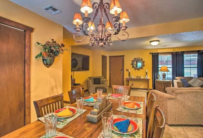 Pet Friendly Kingston Home W/ Boat Ramp Access!