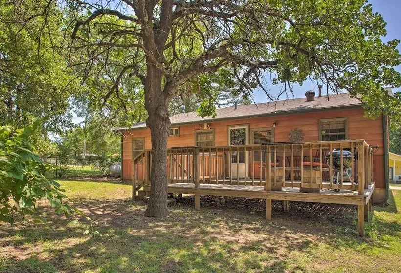 Pet Friendly Kingston Home W/ Boat Ramp Access!