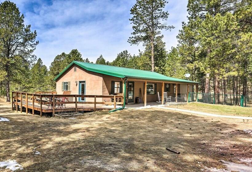 Private Black Hills Home W/ Corral: Horses Welcome