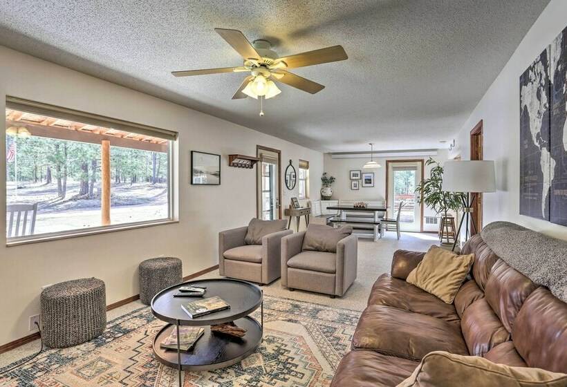 Private Black Hills Home W/ Corral: Horses Welcome