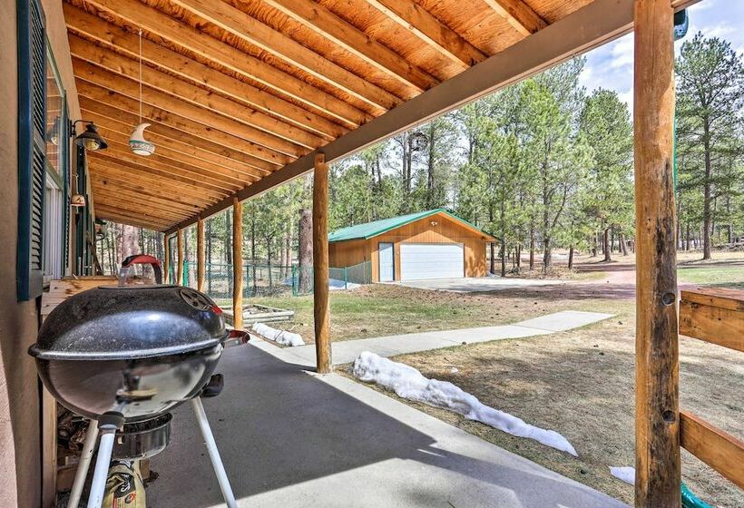 Private Black Hills Home W/ Corral: Horses Welcome