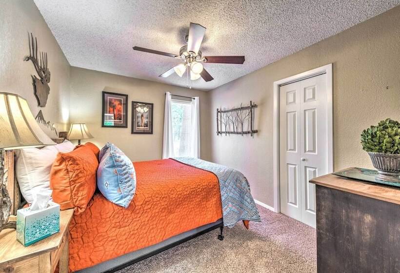 Ruidoso Home W/ Patio, Walk To Restaurants!