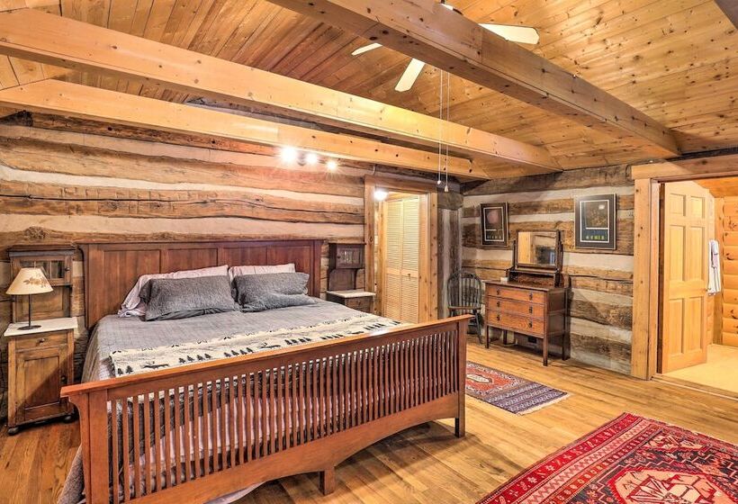 Mars Hill Ski Resort Cabin: 20 Miles To Asheville!