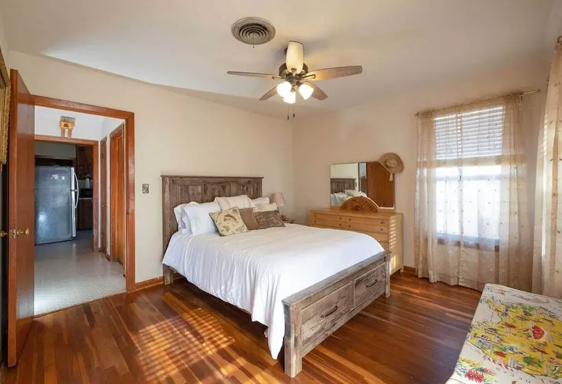 Serene, Country Retreat ~ 12 Mi To Main St!