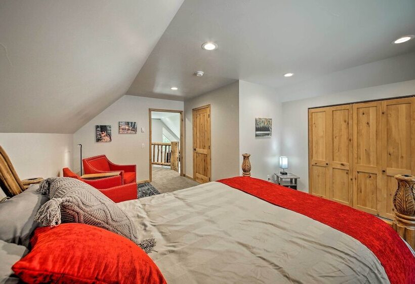 Spacious Cabin By Priest Lake & Elkins Resort