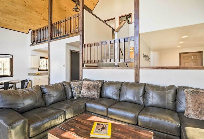 Spacious Fairplay Cabin W/ Views ~ 21 Mi To Breck!