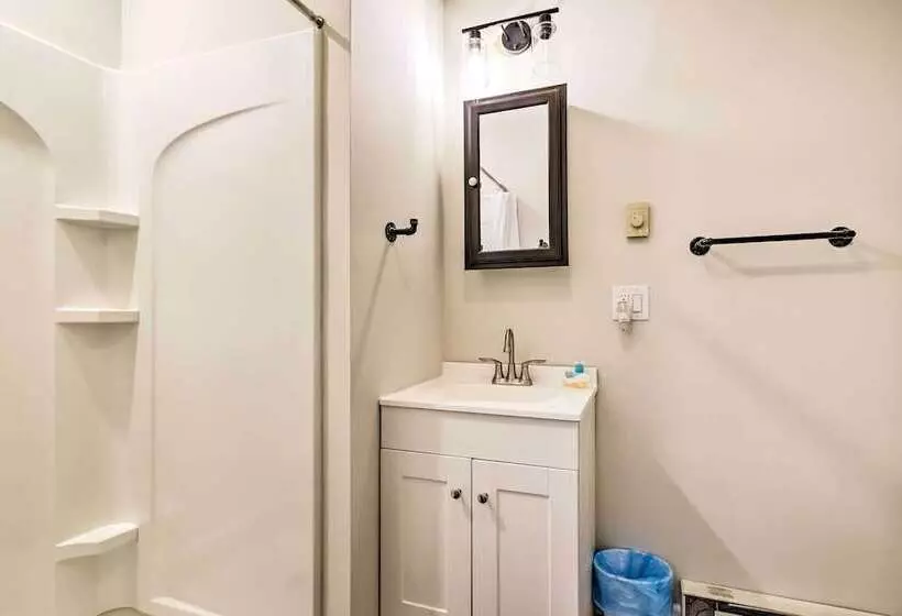 Spacious Long Pond Home: Game Room + Hot Tub!