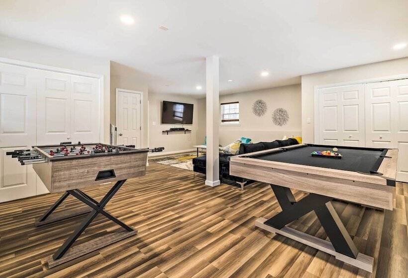 Spacious Long Pond Home: Game Room + Hot Tub!