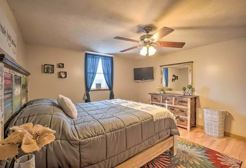 Spacious Omaha House W/ Deck & Mountain Views!