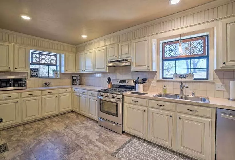 Spacious Omaha House W/ Deck & Mountain Views!