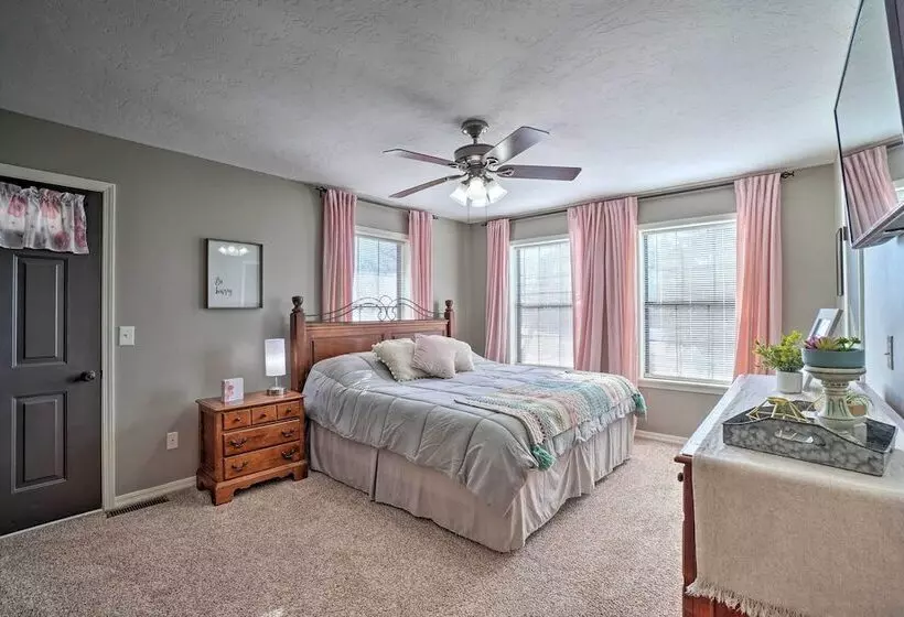 Spacious Omaha House W/ Deck & Mountain Views!