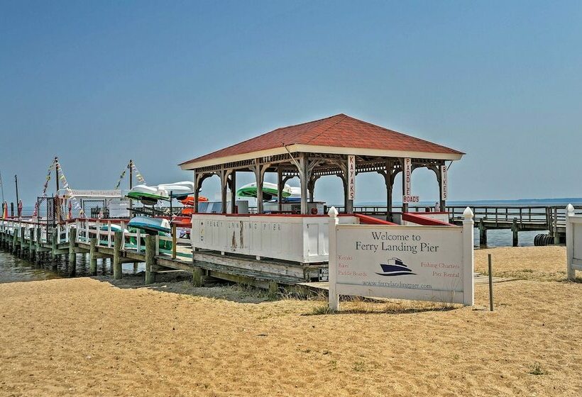 The Blue Crab Cottage 3 Blocks From The Beach!